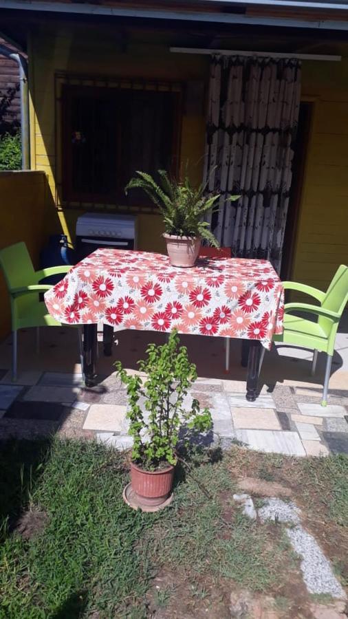 Kolonia E Artistave Apartment Velipoje Luaran gambar